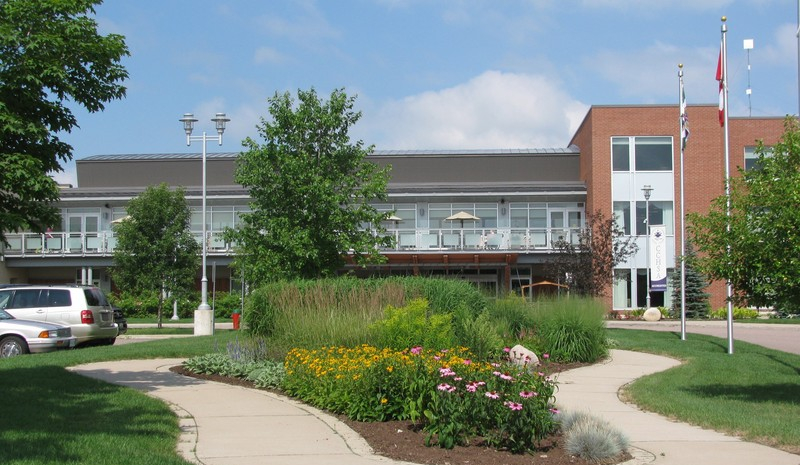 295542059_1313606757